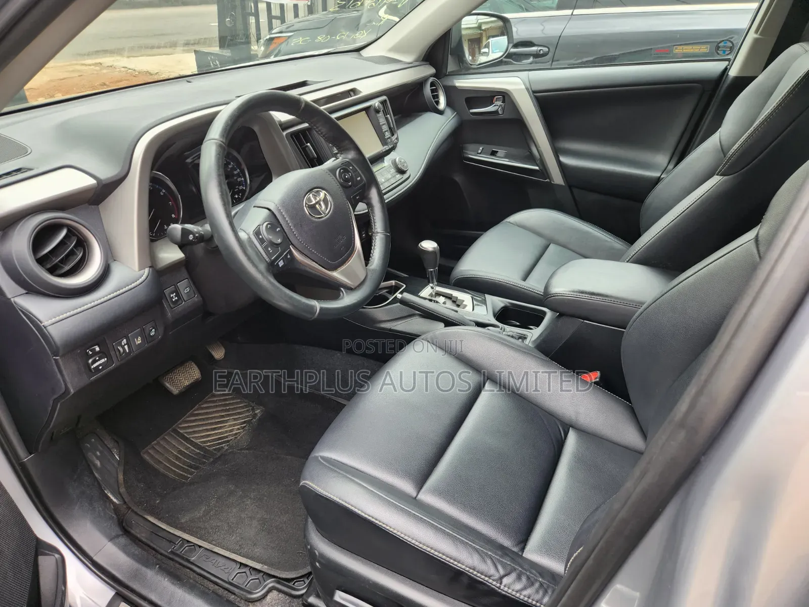 Toyota RAV4 2016 Silver