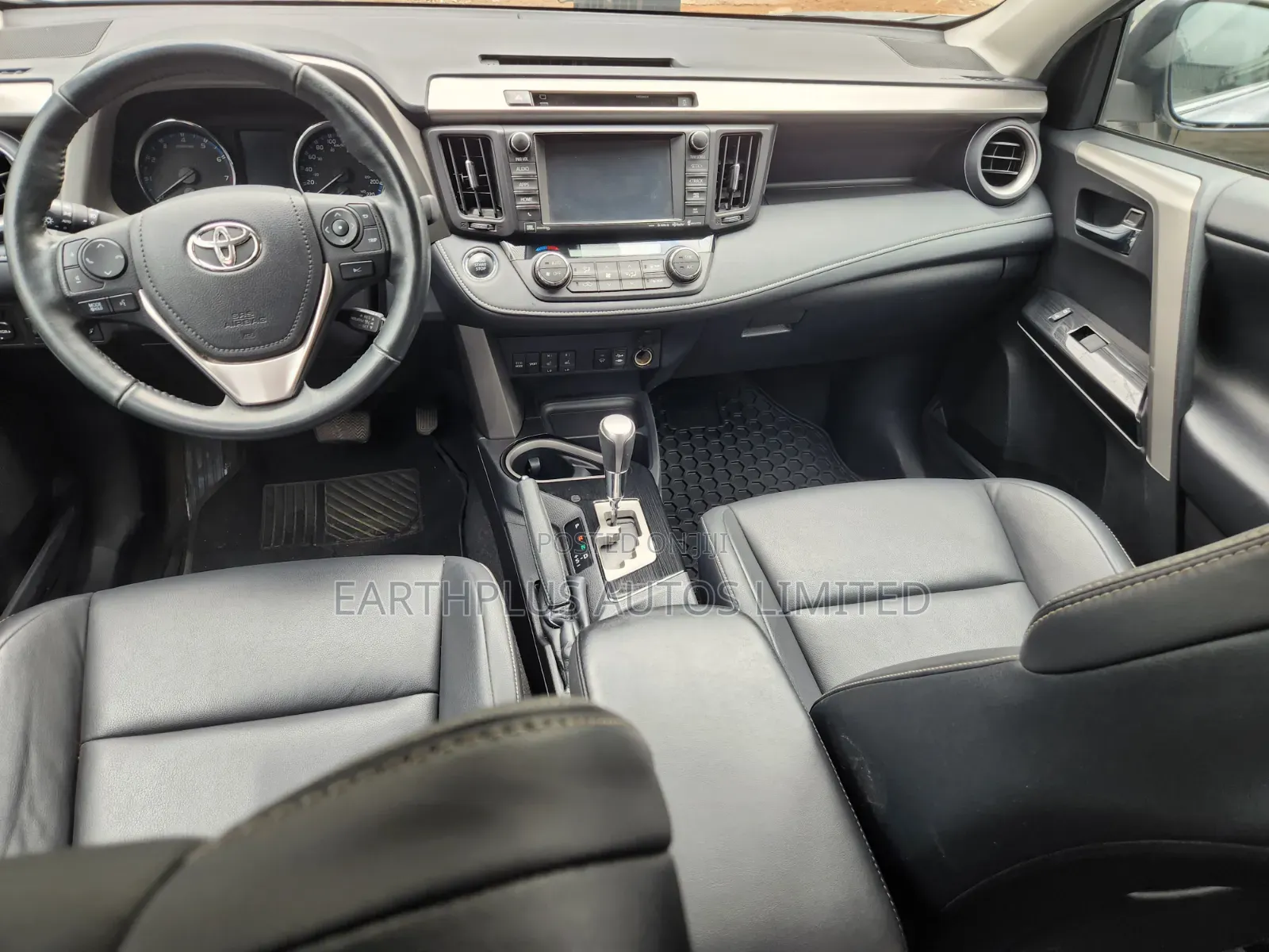 Toyota RAV4 2016 Silver