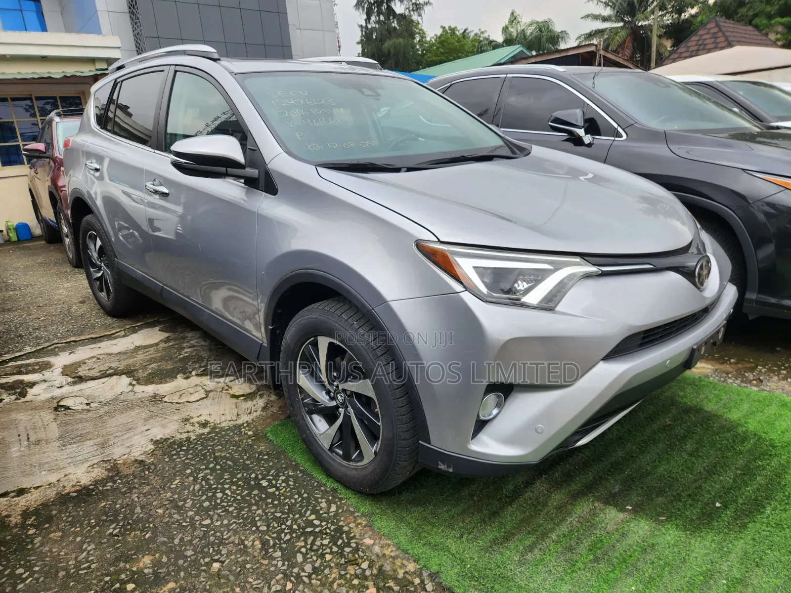 Toyota RAV4 2016 Silver