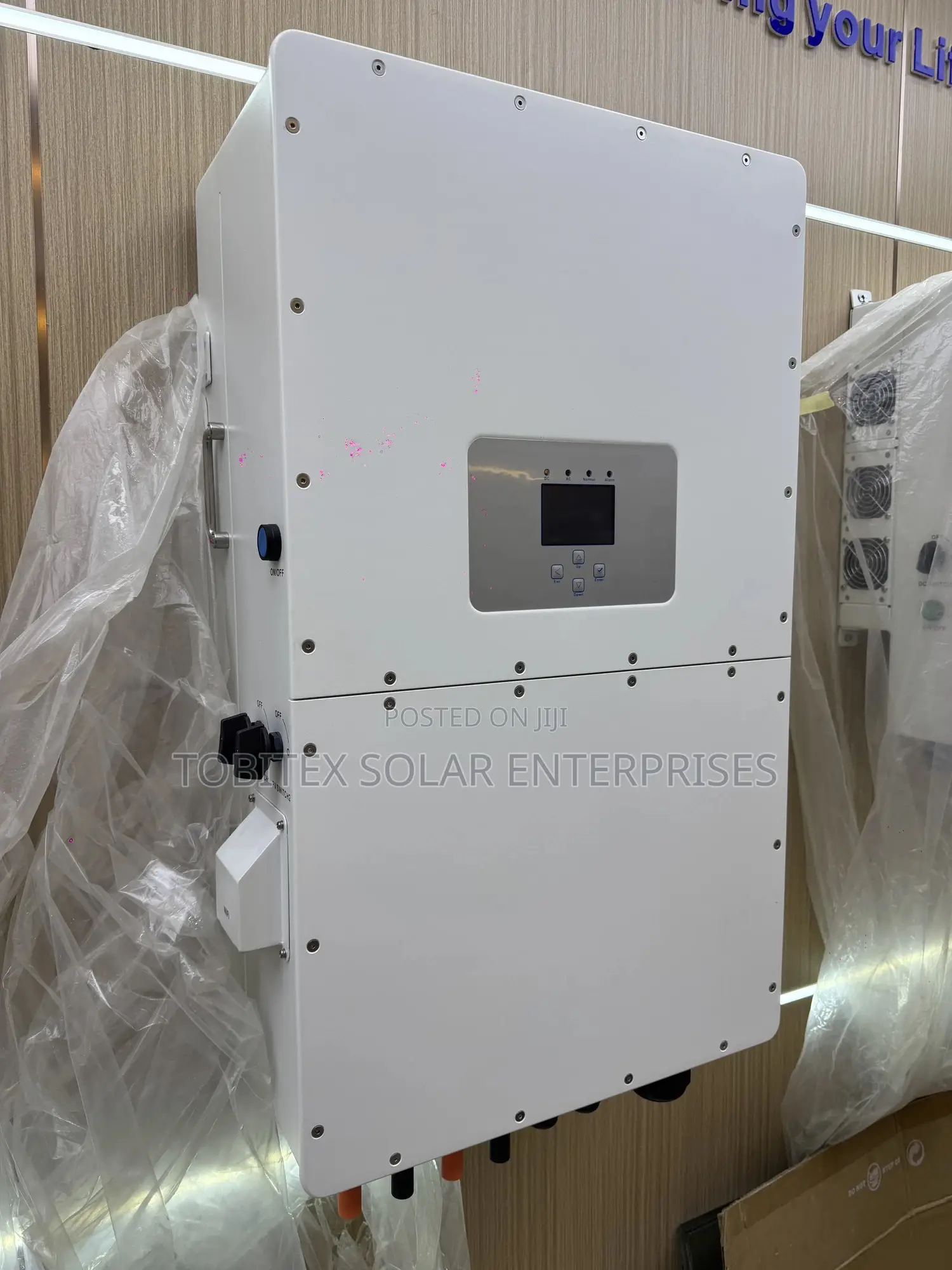 Deye Hybrid Inverter Bm4