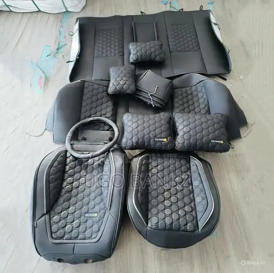 9D Universal Smiles Leather Seat Cover