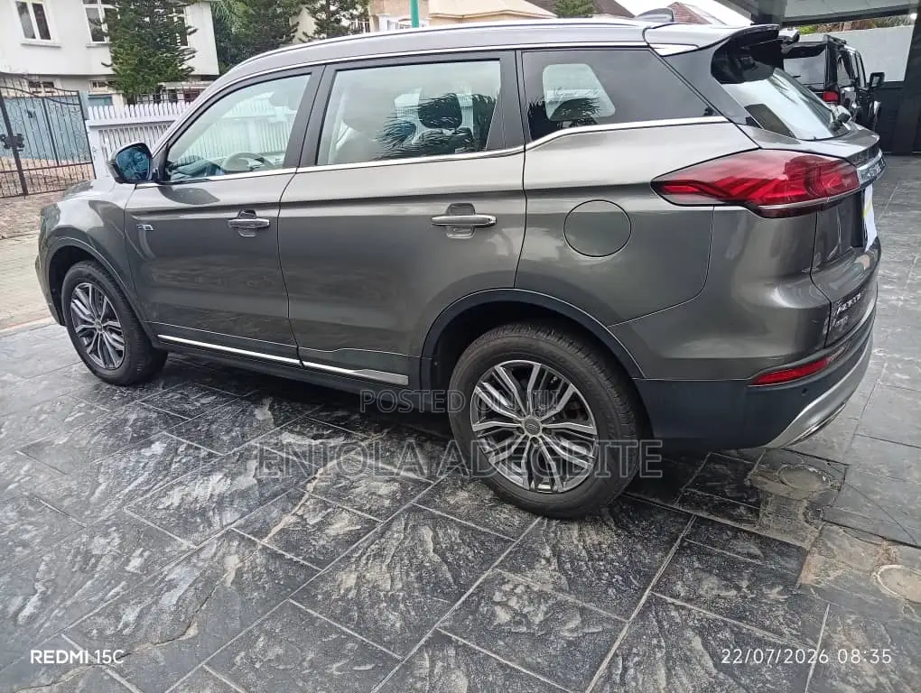 Geely Azkarra 2022 Gray