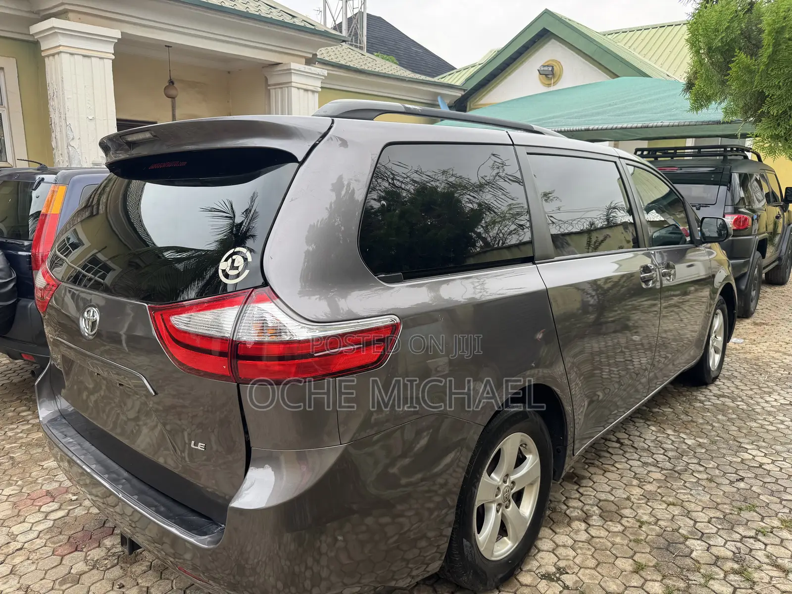 Toyota Sienna 2016 Gray
