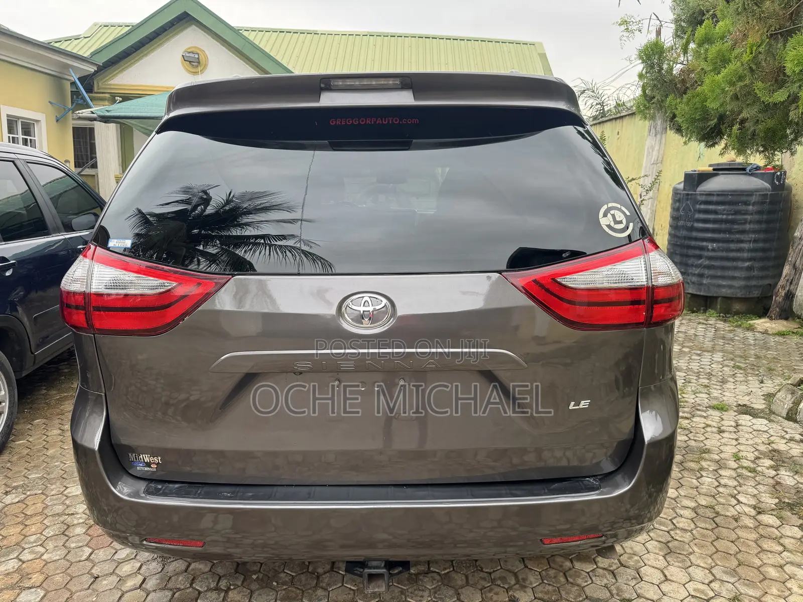 Toyota Sienna 2016 Gray