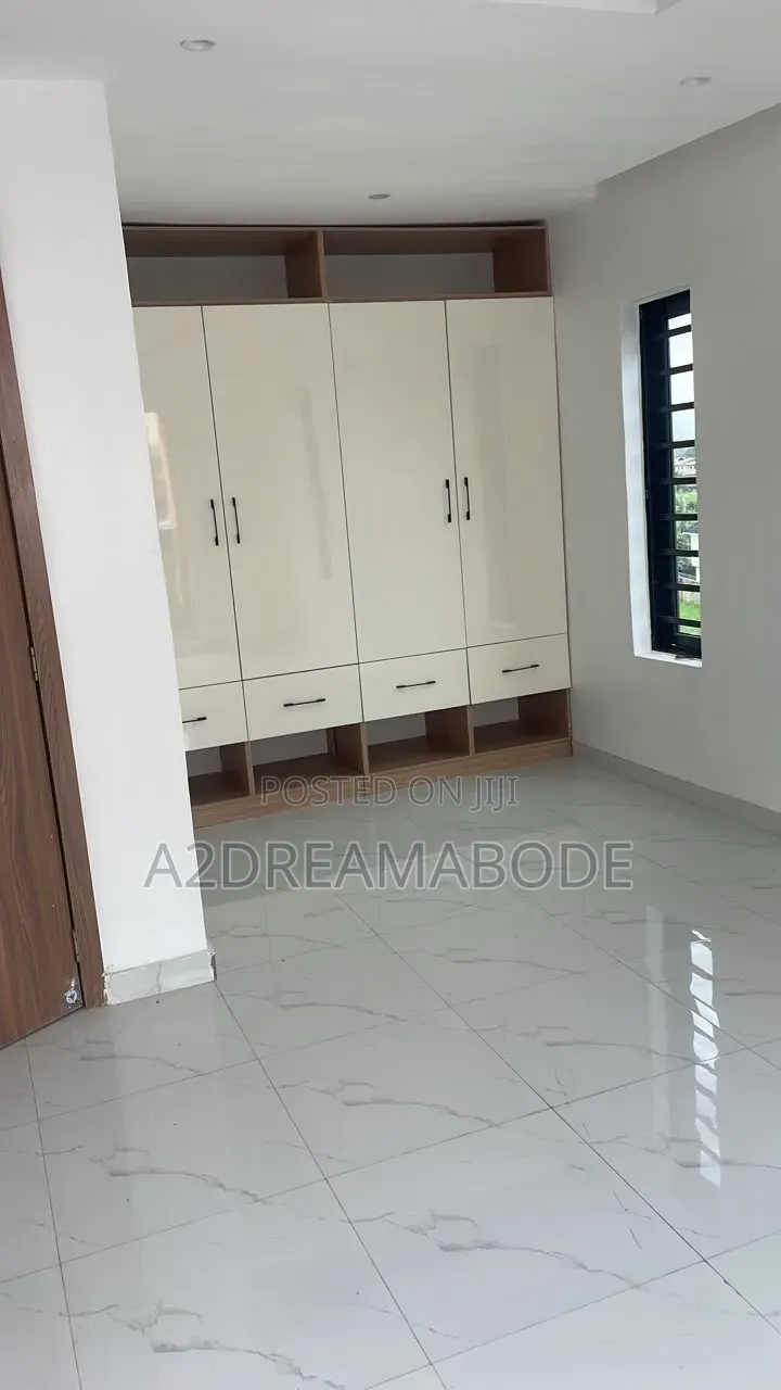 4bdrm Duplex in Magodo, GRA Phase 1 for rent