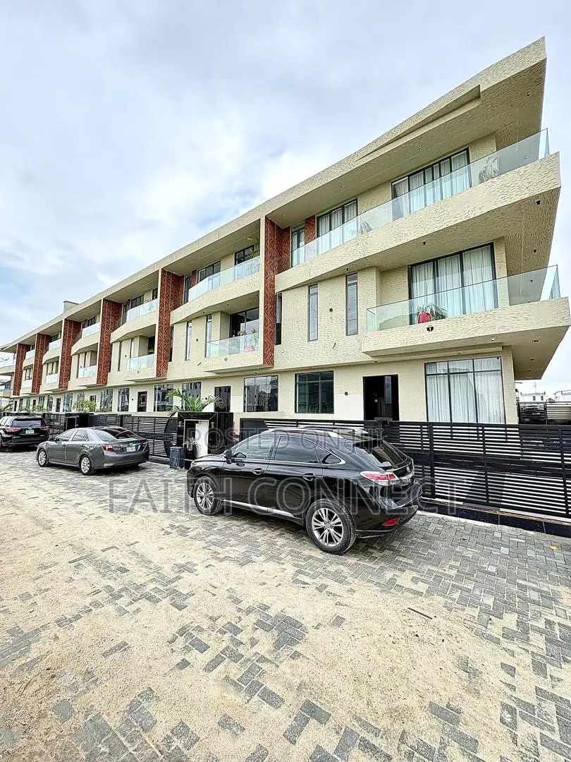 5bdrm Duplex in Lekki, Ikate for sale