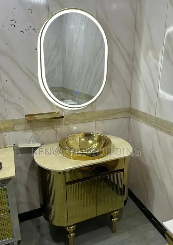 High Standard Cabinet With Mirror