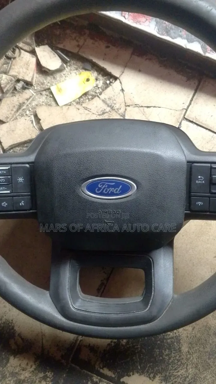Sterring Wheel With Airbag Ford Explorer 2021