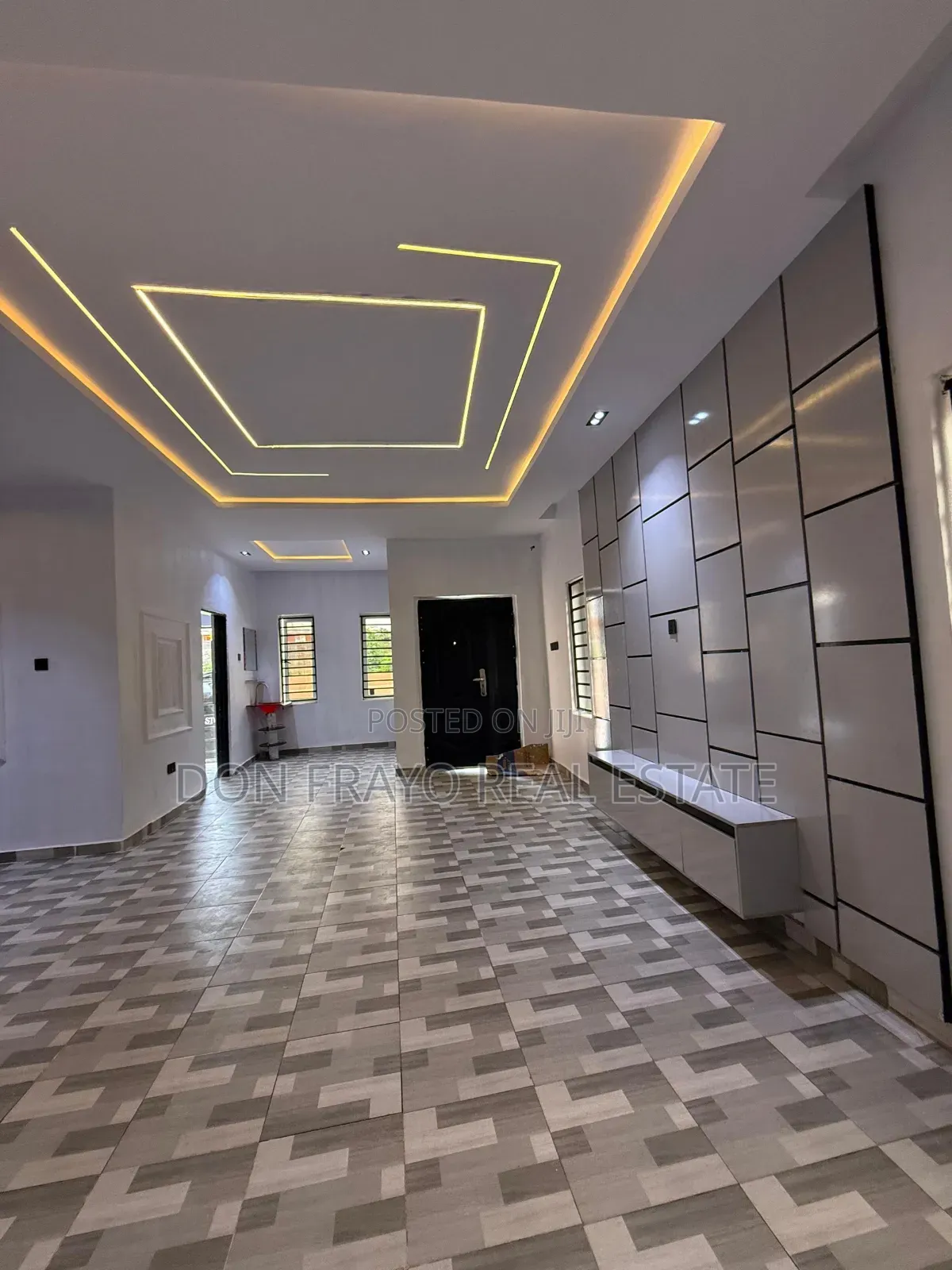 3bdrm Bungalow in Monatan Iwo Road for sale