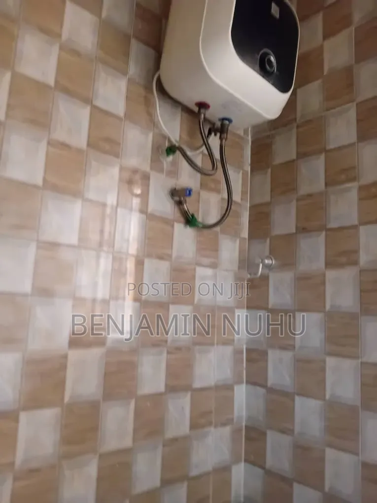3bdrm Block of Flats in Ocean Palm Estate, Off Lekki-Epe Expressway