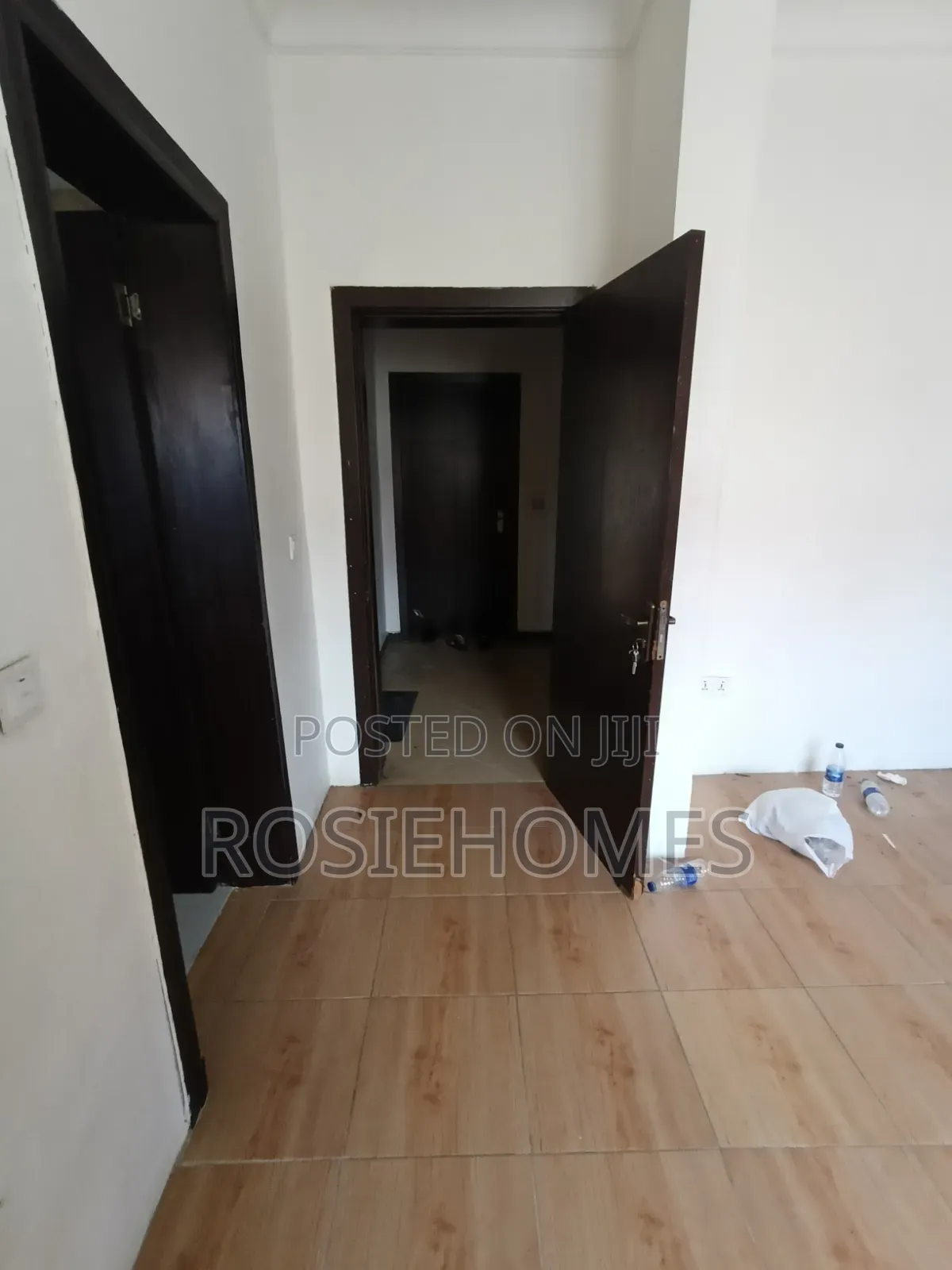 3bdrm Shared Apartment in Ikate for rent