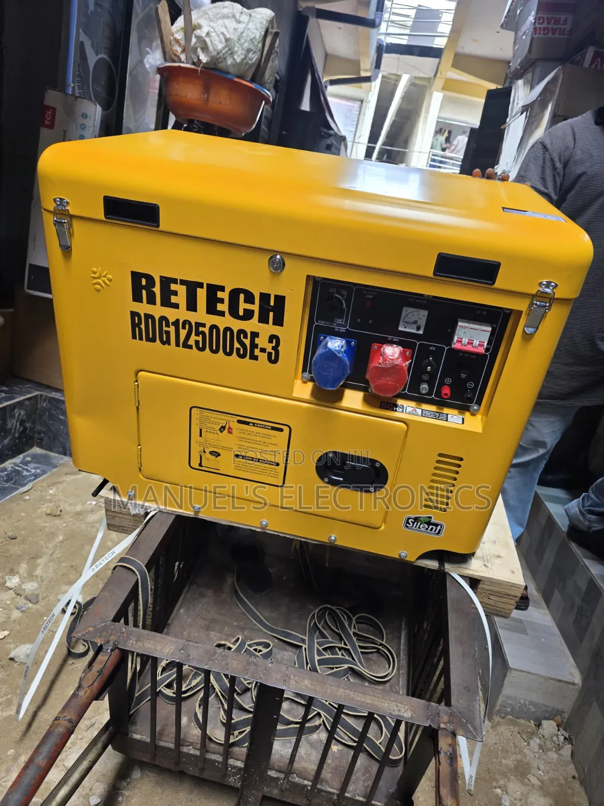 《》Heavy Duty 10kva Retech Three Phase Diesel Soundproof Gen 100%copper