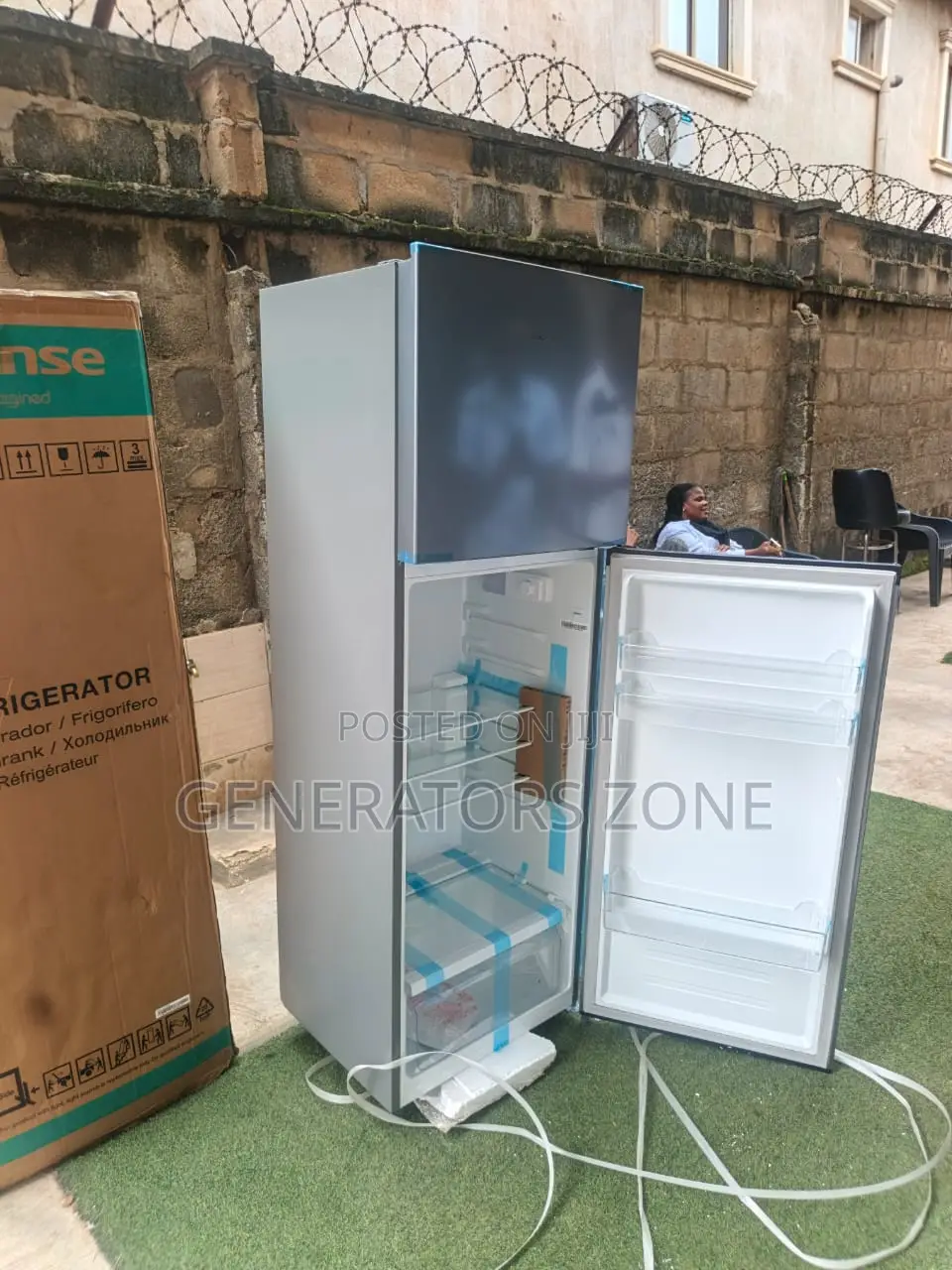 Hisense Refrigerator 360L Top Freezer 360DR