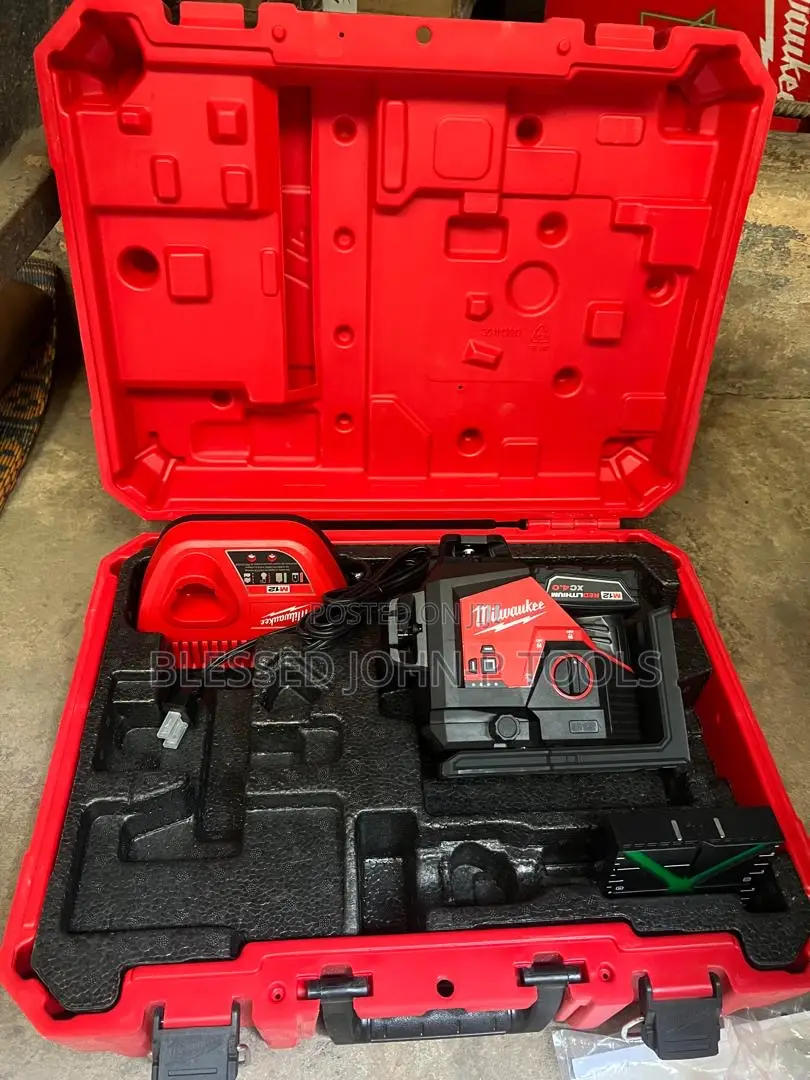 Milwaukee M12 Green 3-Plane Laser Kit