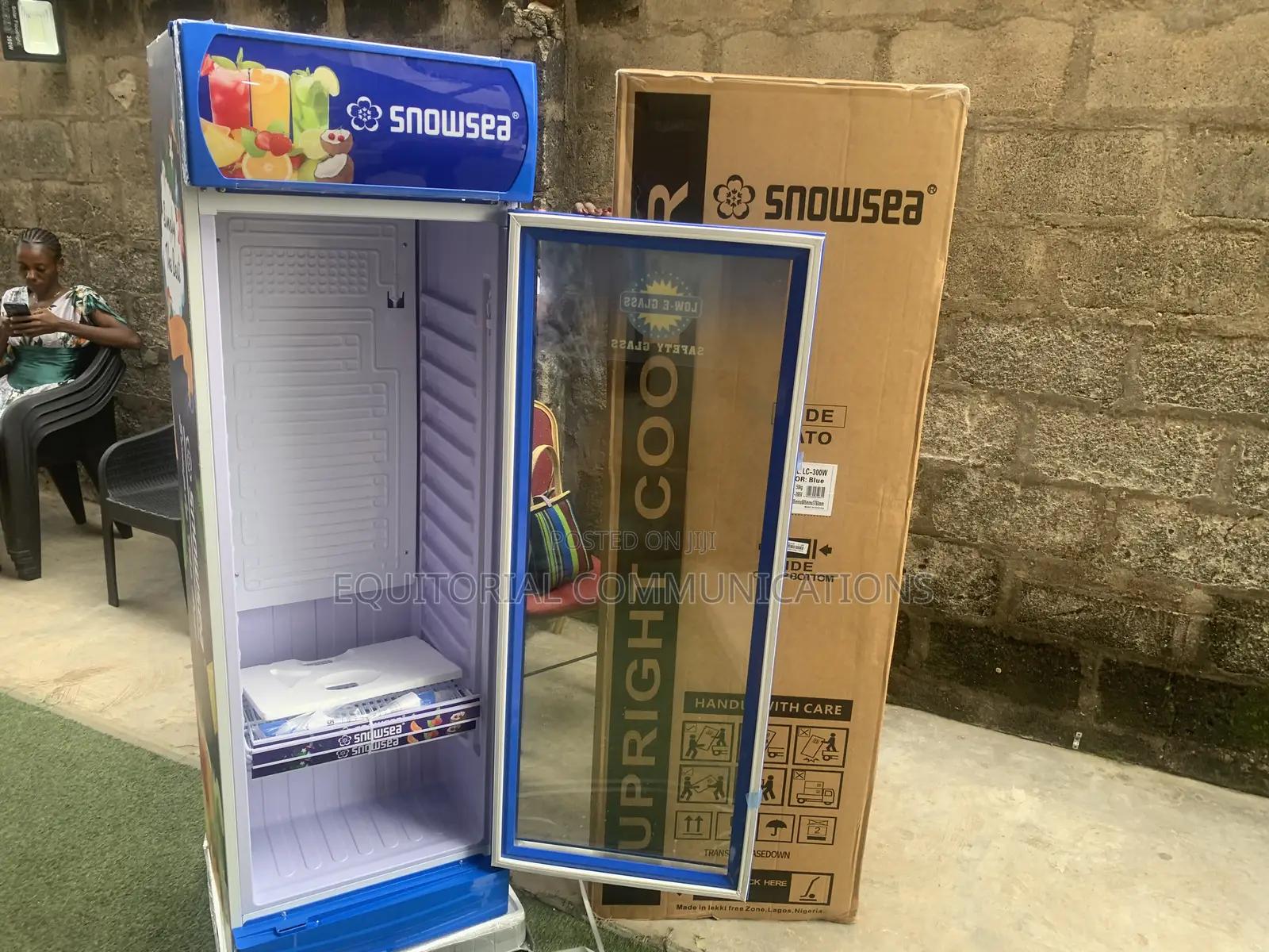 Snowsea LC-300 Premium Showcase Chiller