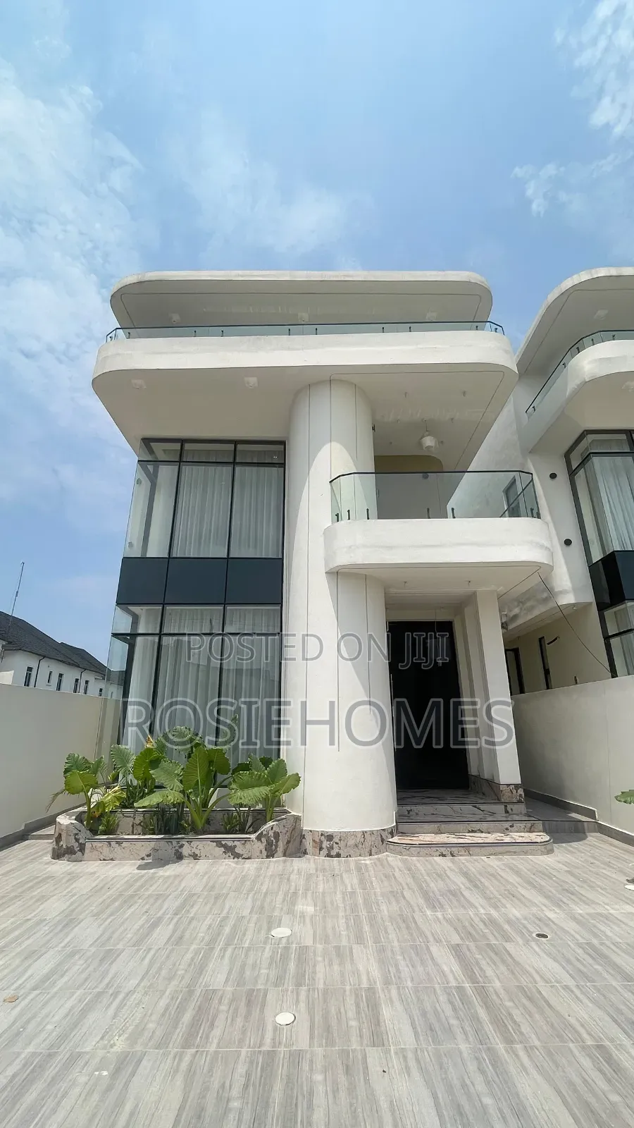 5bdrm Duplex in Archid, Lekki Phase 1 for sale