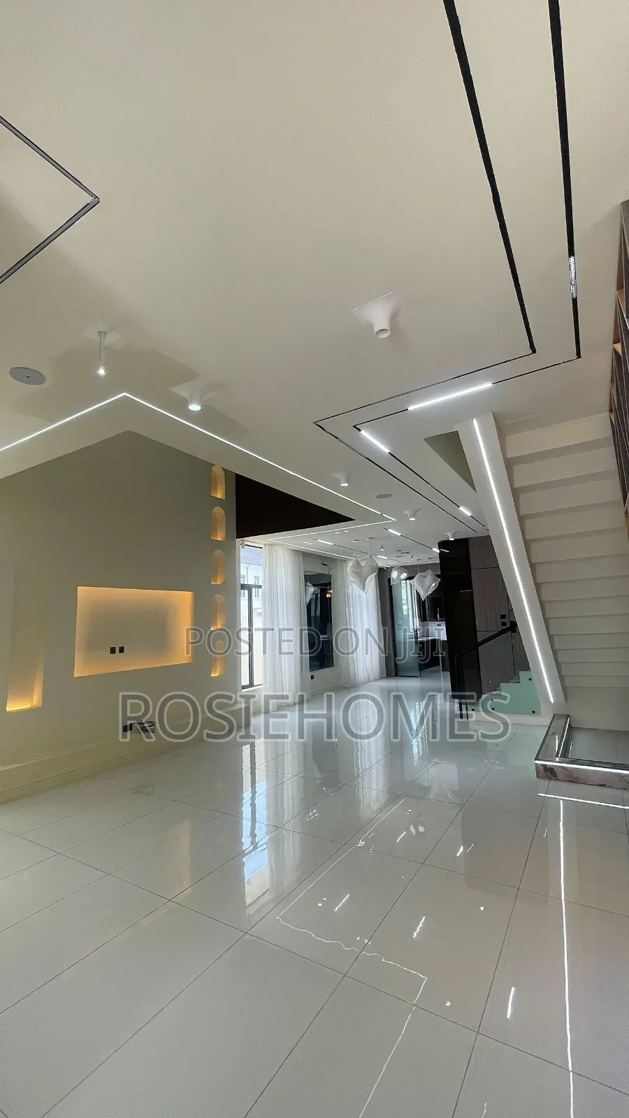 5bdrm Duplex in Archid, Lekki Phase 1 for sale