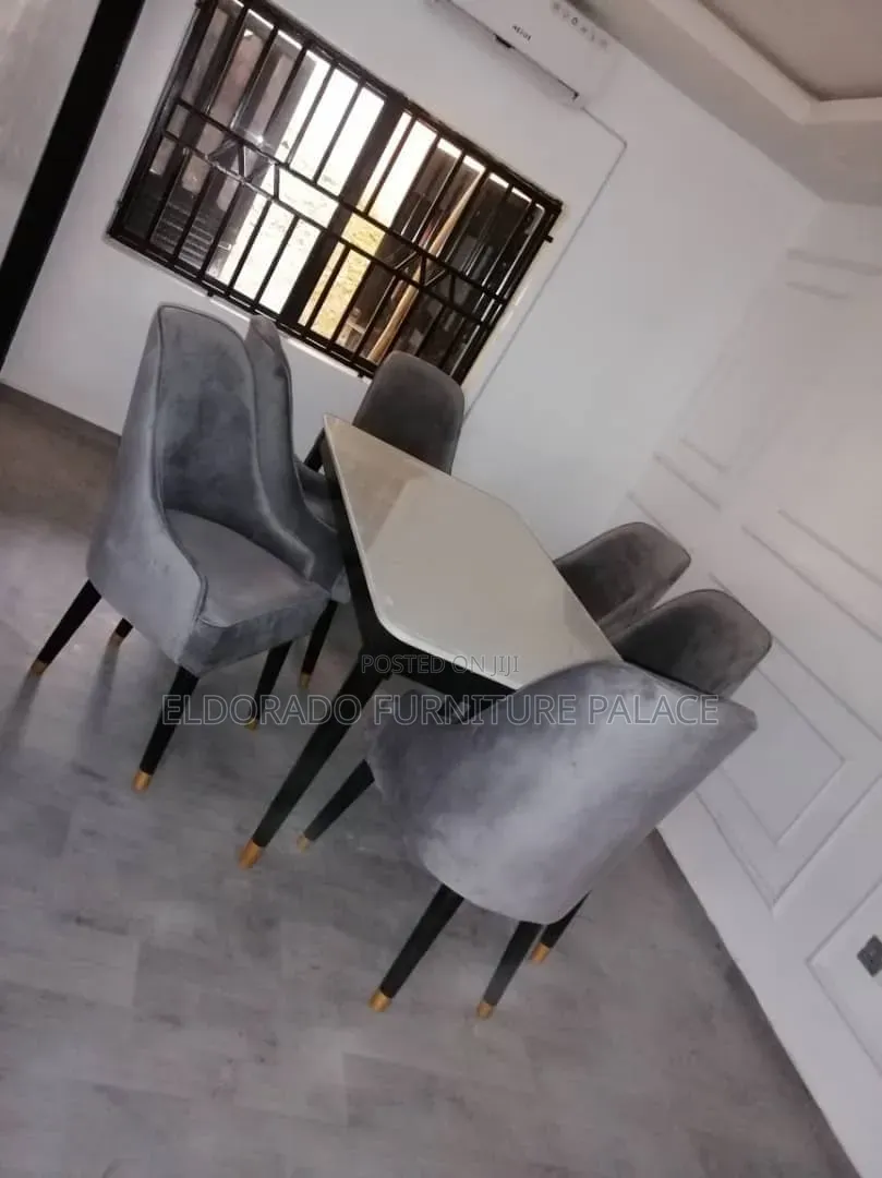 Standard Size 6seater Marble Top Dinning Table