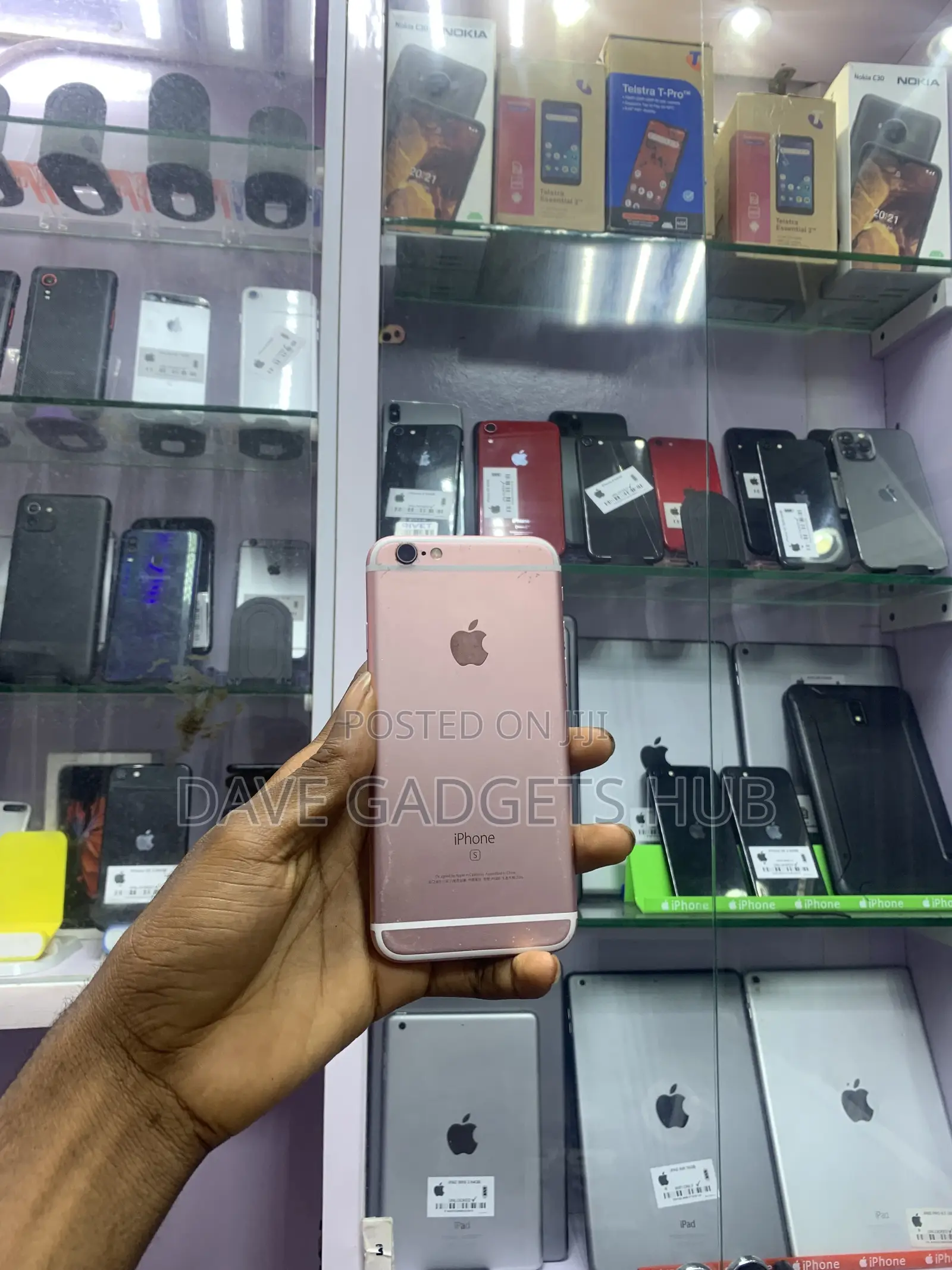 Apple iPhone 6s 64 GB Pink