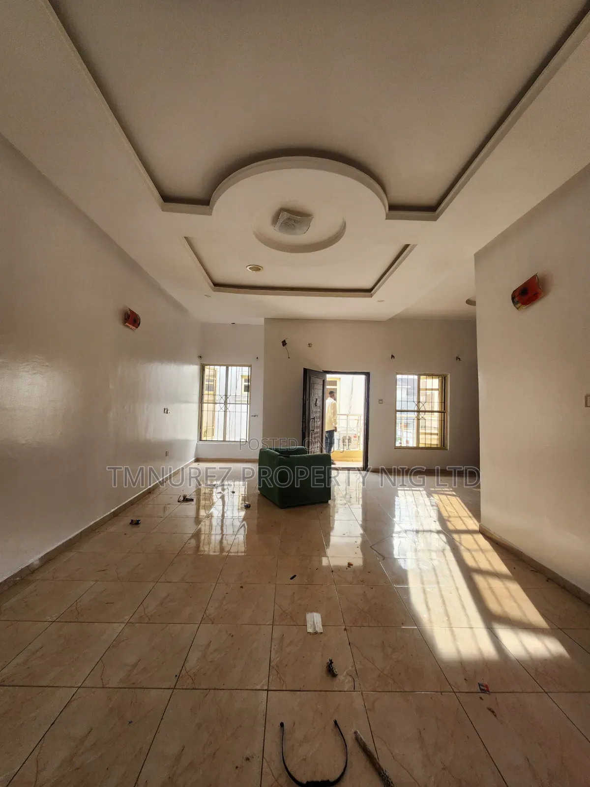 4bdrm Duplex in Chevron for rent
