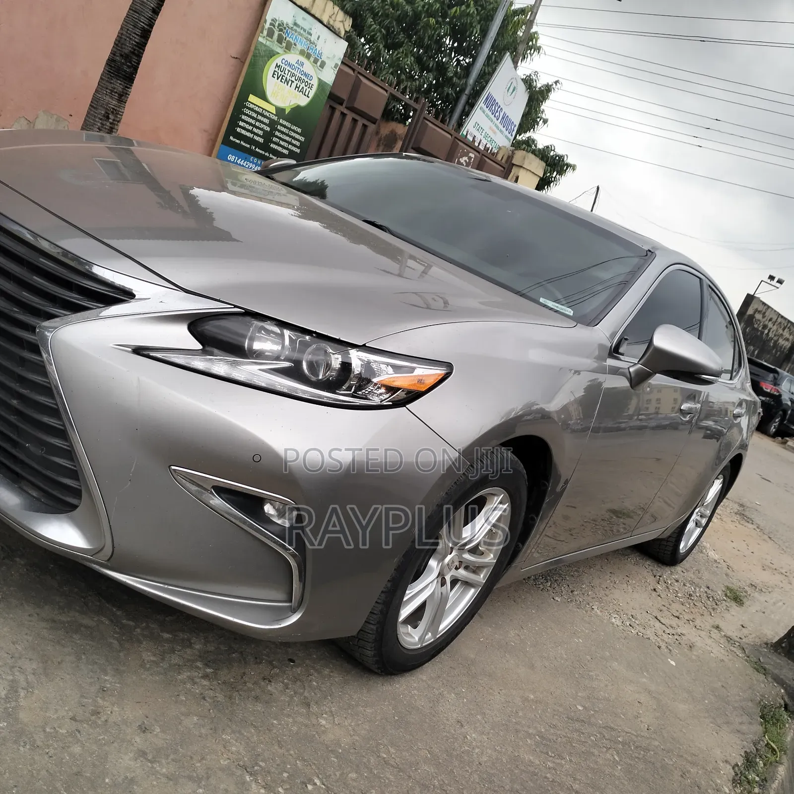 Lexus ES 2017 Gold