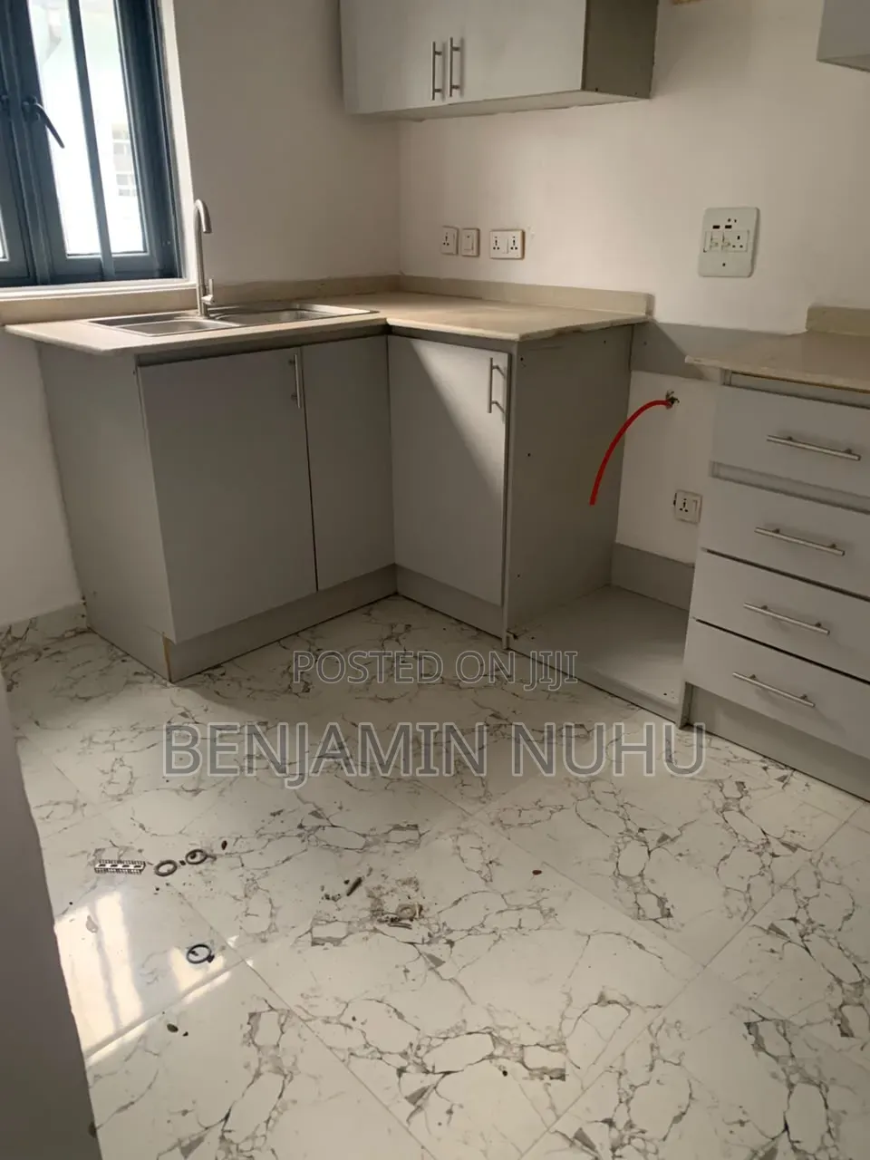 2bdrm Block of Flats in University View, Olokonla for rent