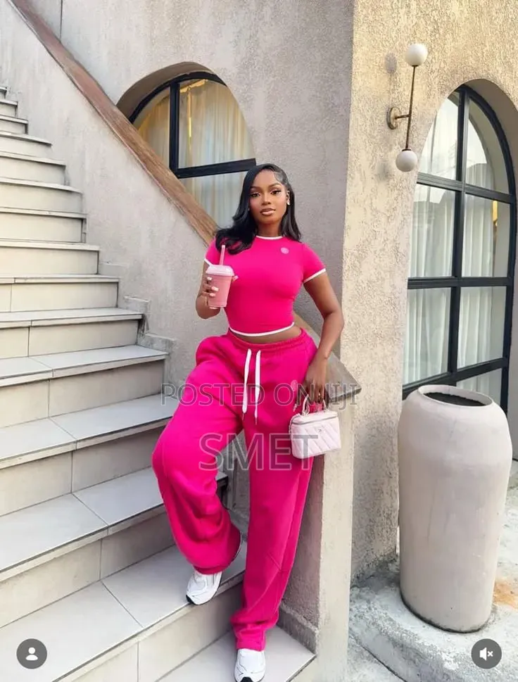 Women's Premium 2-Piece Wide-Leg Joggers Crop Top Set