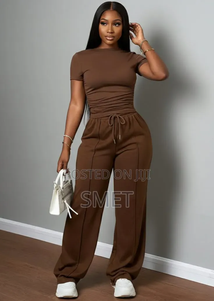 Women's Premium Wide-Leg Joggers Crop Top Set