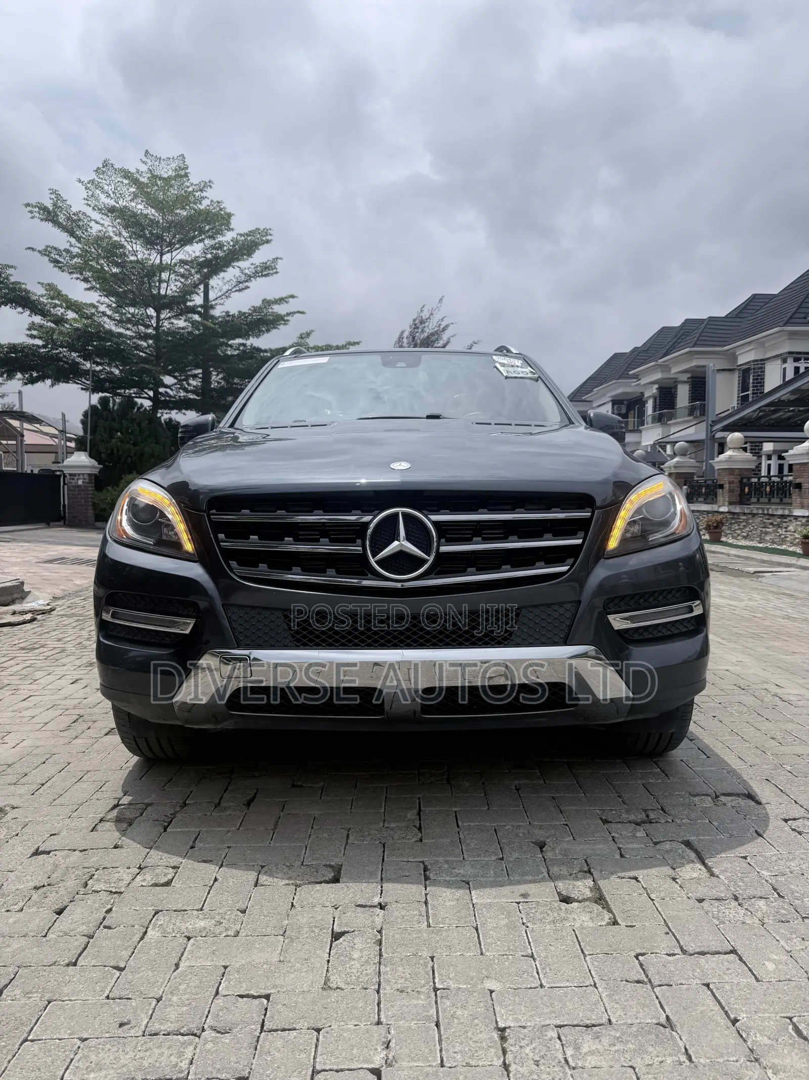 Mercedes-Benz M Class ML350 4MATIC 4dr SUV AWD (3.5L 6cyl 7A) 2014 Gray