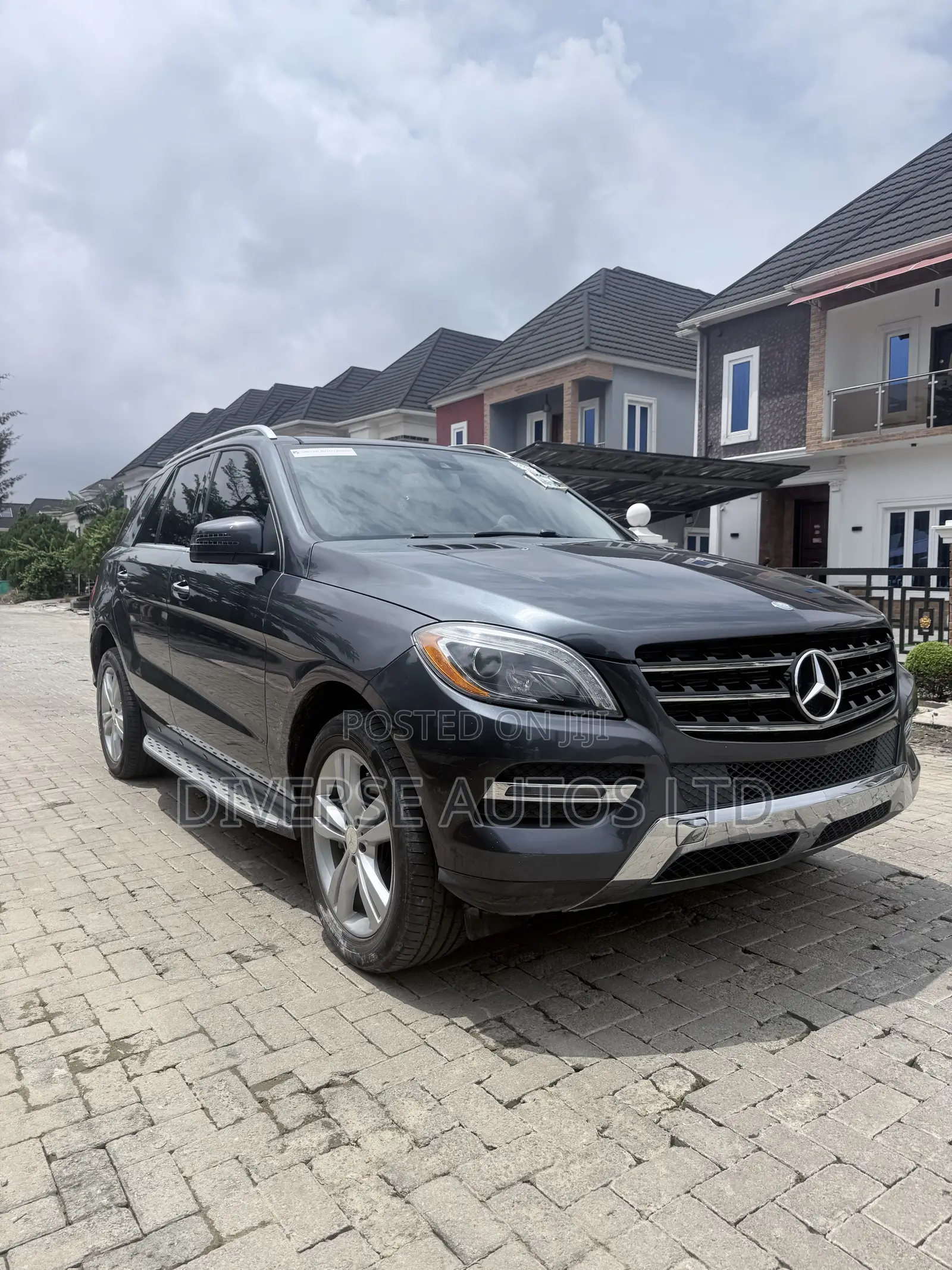 Mercedes-Benz M Class ML350 4MATIC 4dr SUV AWD (3.5L 6cyl 7A) 2014 Gray