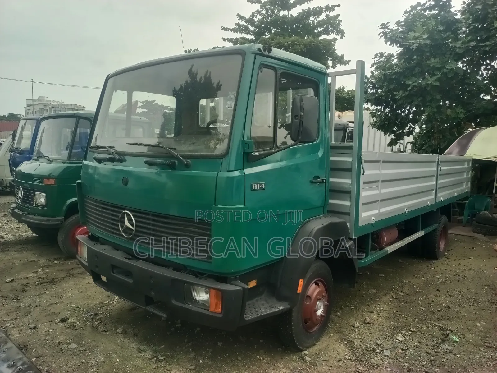 Mercedes Benz 814 Pickup Truck (Foreign Used)