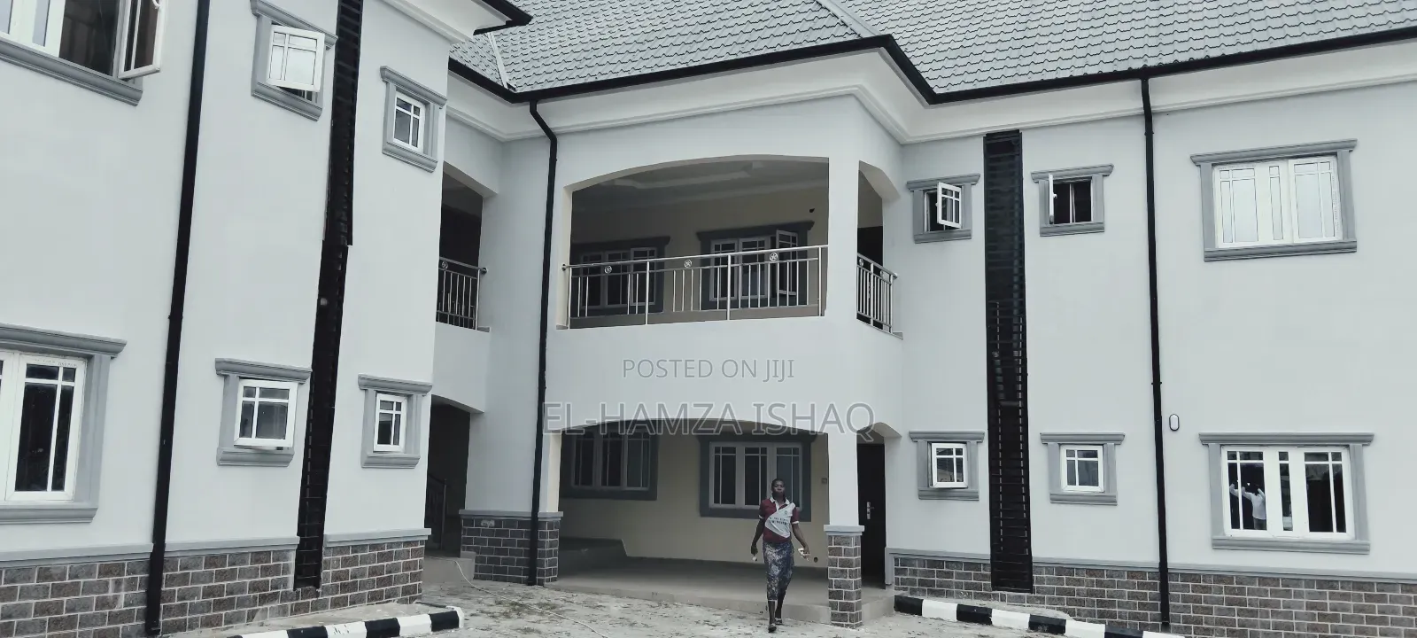 2bdrm Block of Flats in Aco Estate Lugbe for rent