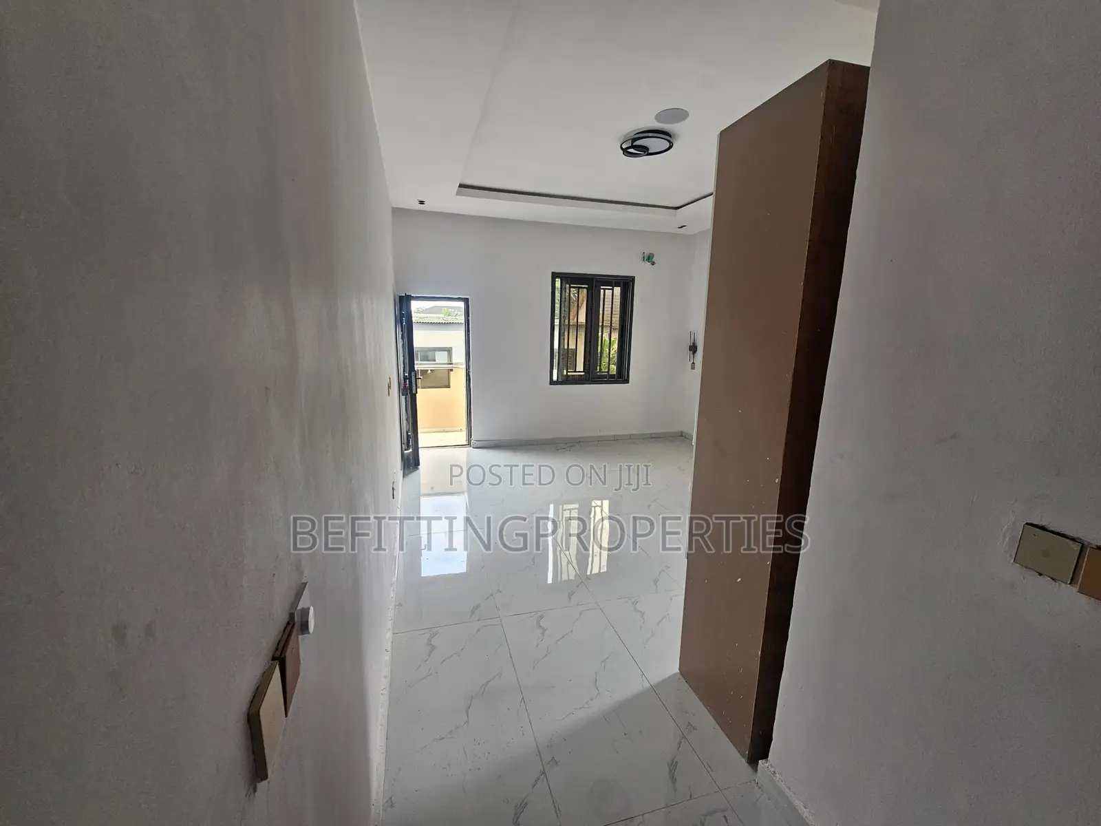 4bdrm Apartment in Ikeja GRA for sale