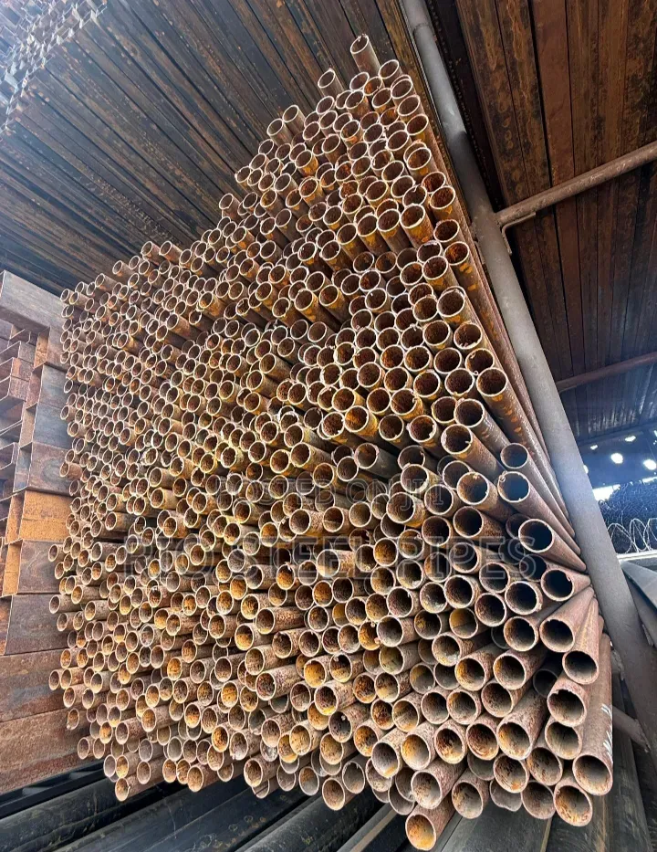 All Square Pipes and Round Pipes Available in All Thickness