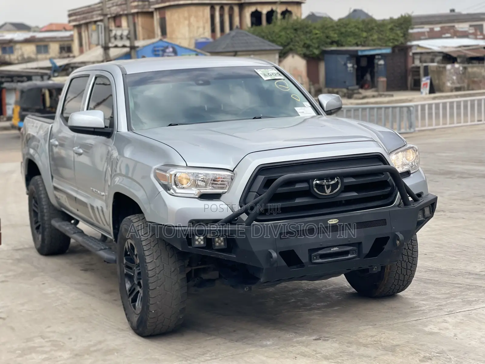 Toyota Tacoma 2022 Silver