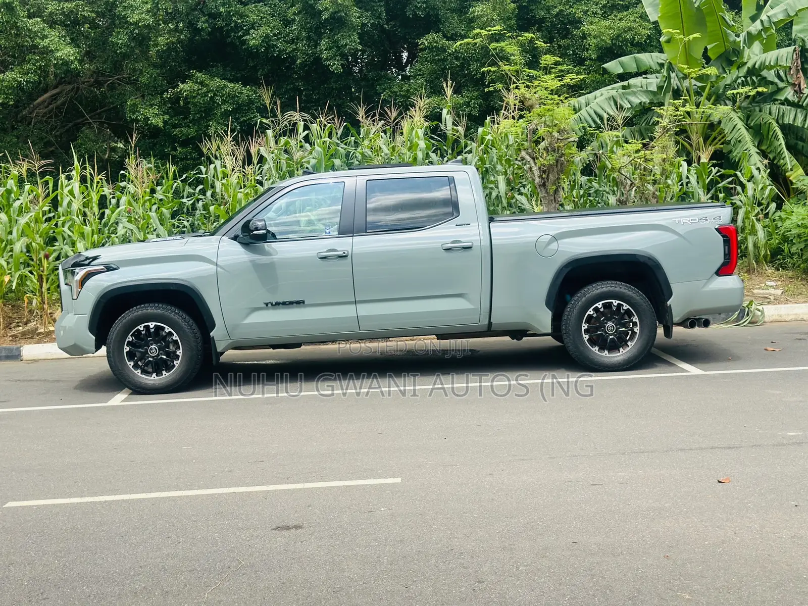 Toyota Tundra Hybrid 2025