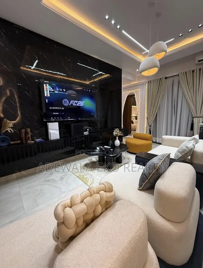 1 Bedroom in Lekki Phase 1- PS5 | Pool | 24/7 Power