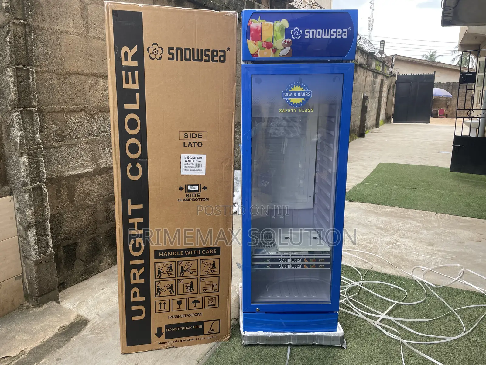 Brand New Snowsea LC300 258L Beverage Cooler