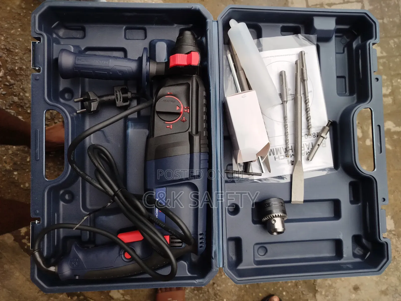 Max Mech Rotary Hammer 800w