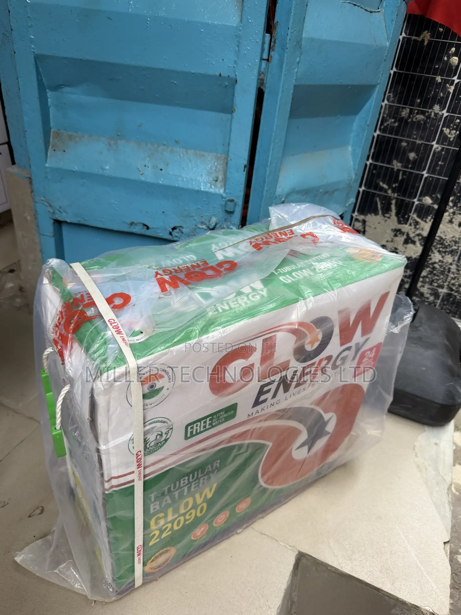 Glow22090 12V 220Ah Long-Life Solar Battery