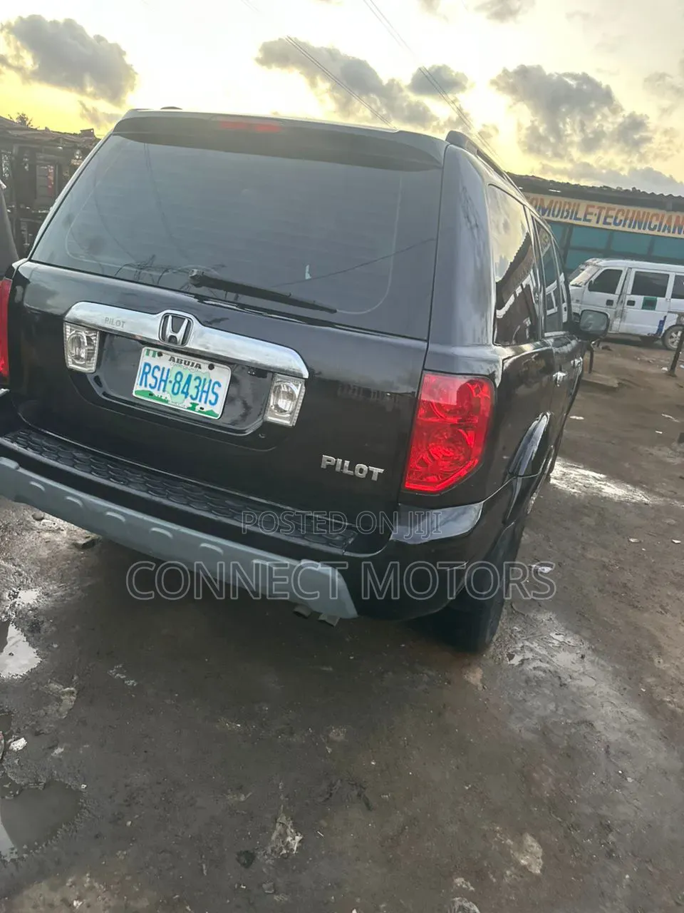 Honda Pilot EX 4x4 (3.5L 6cyl 5A) 2004 Black