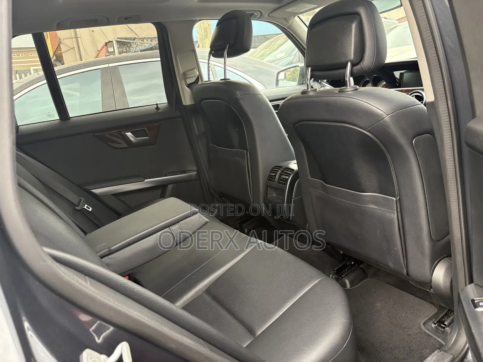 Mercedes-Benz GLK-Class 350 4MATIC 2013 Gray