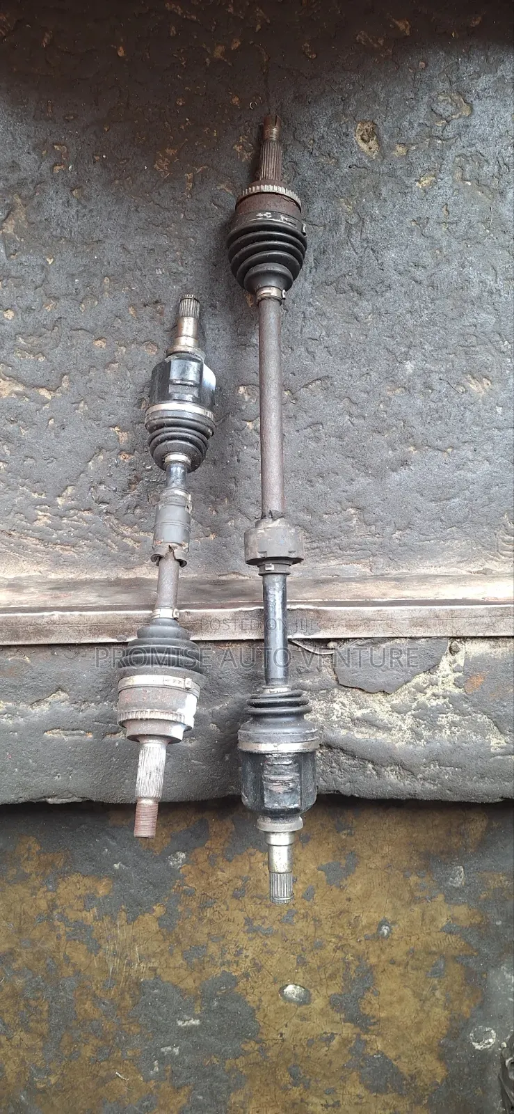 Complete Driving Shaft Avensis, Old Model