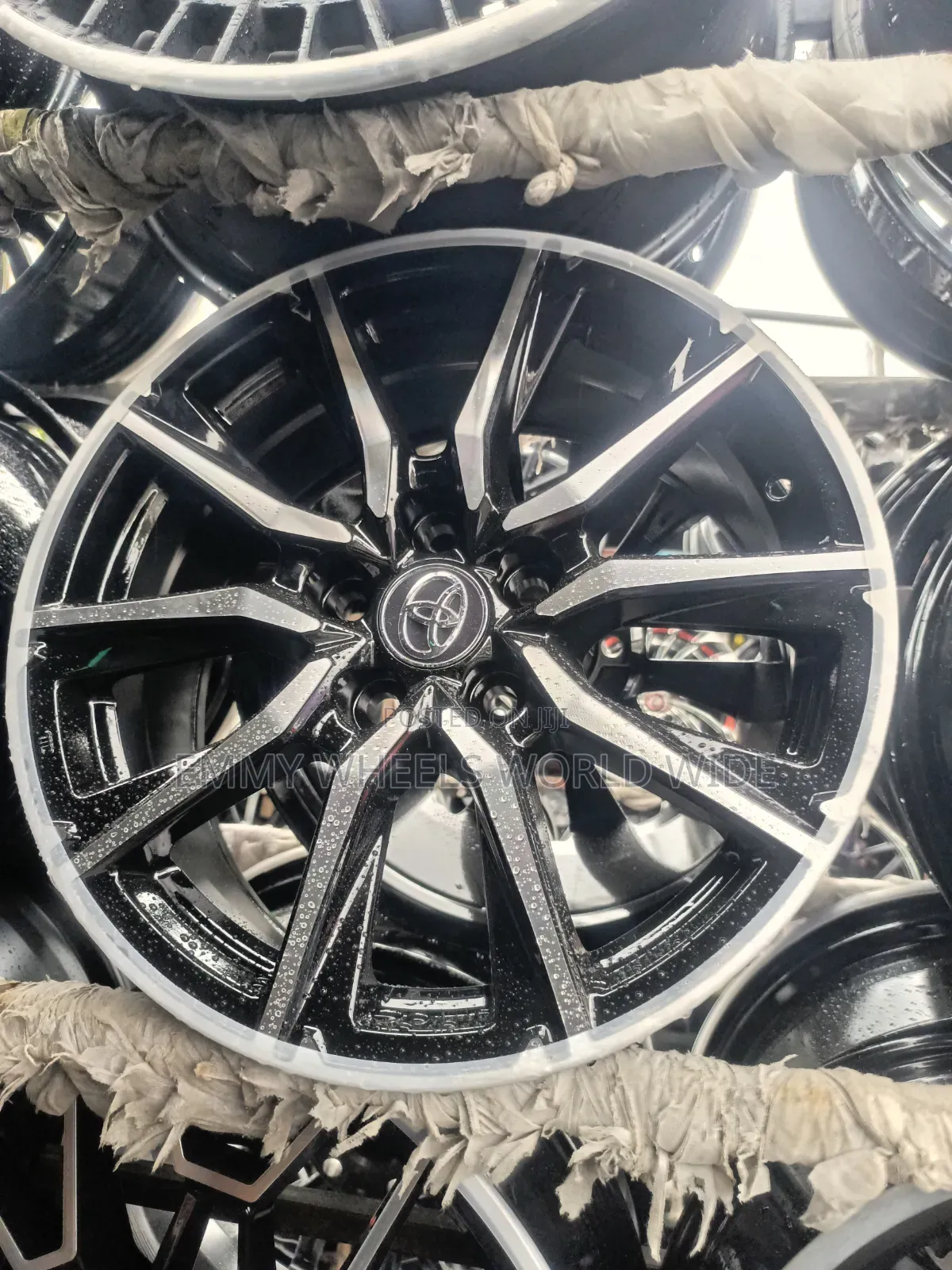 17inches for Toyota Rav4 Newer Model Blacck and Stainless Available