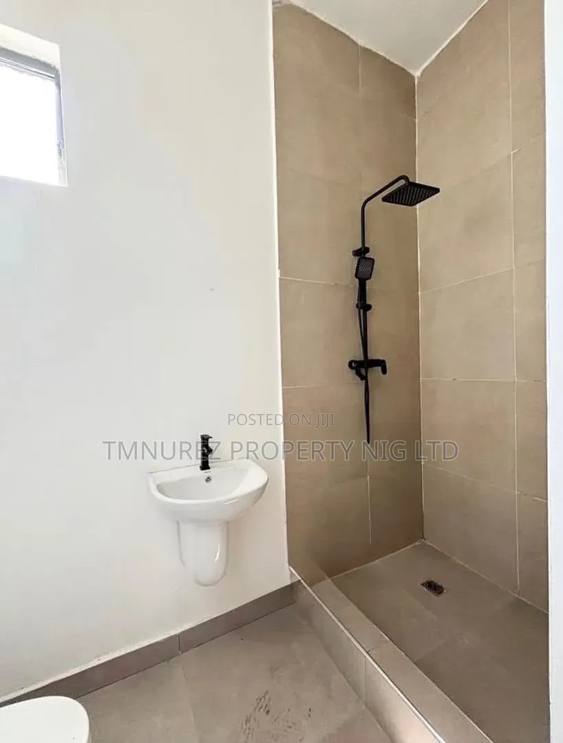 2bdrm Apartment in Ikate for rent