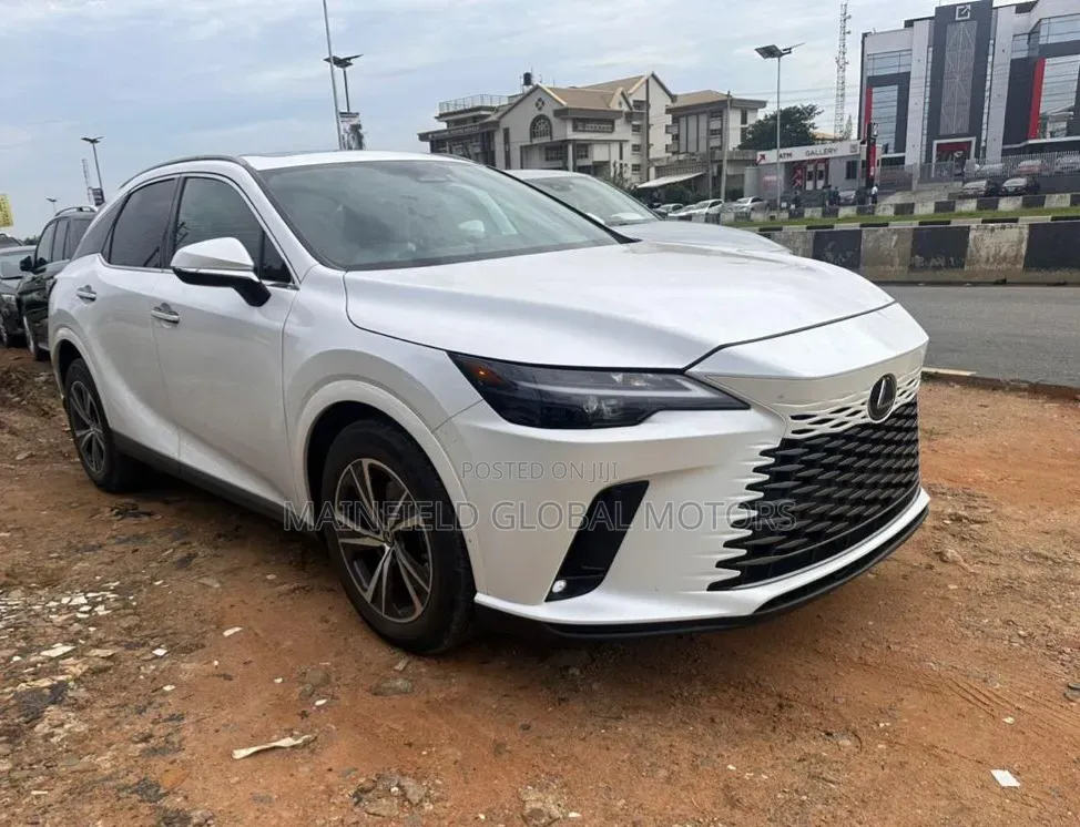 Lexus RX 2025 White