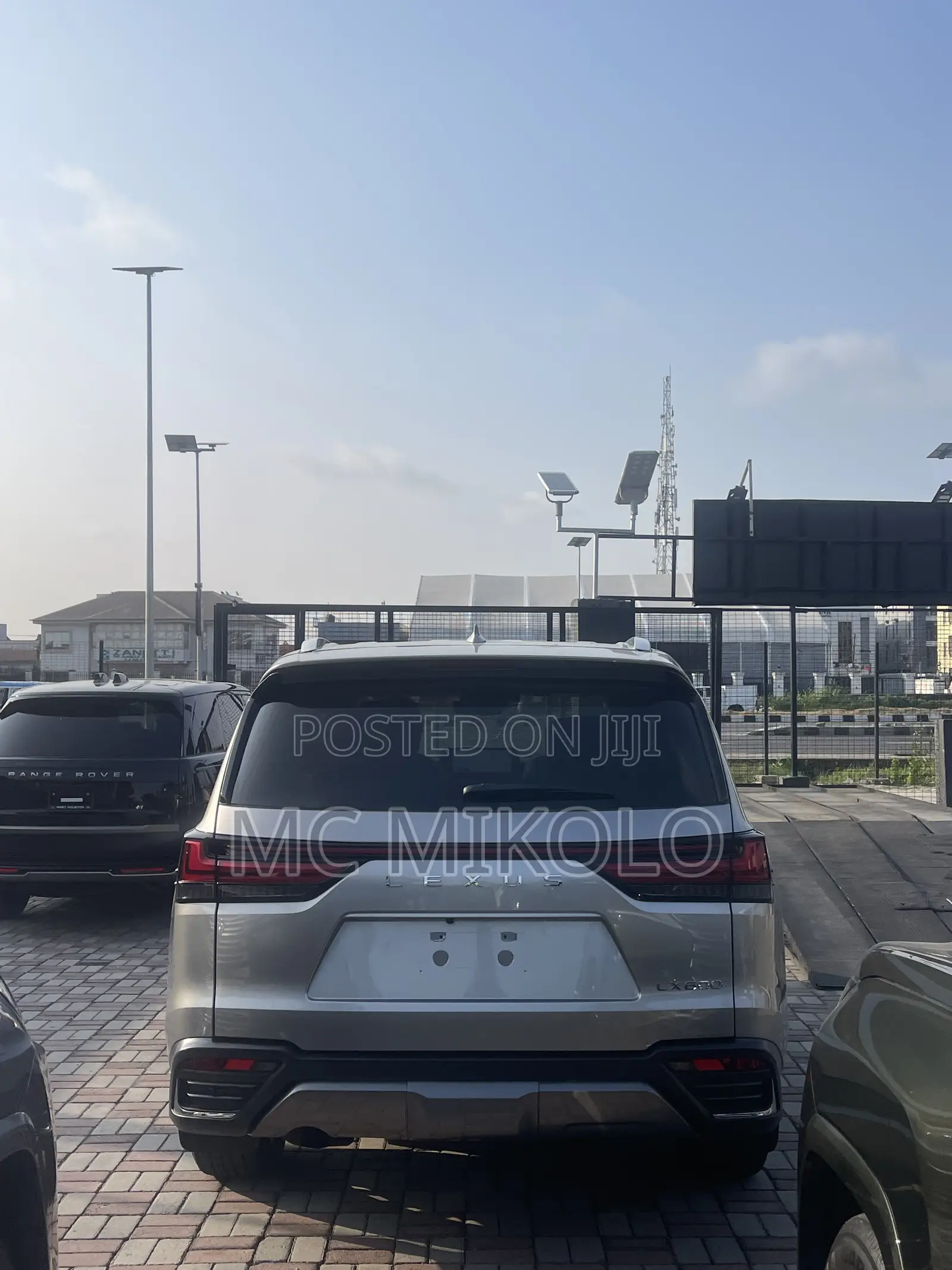 Lexus LX 600 2023