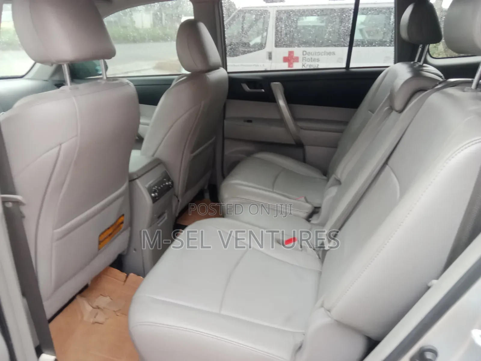Toyota Highlander 2014 Silver