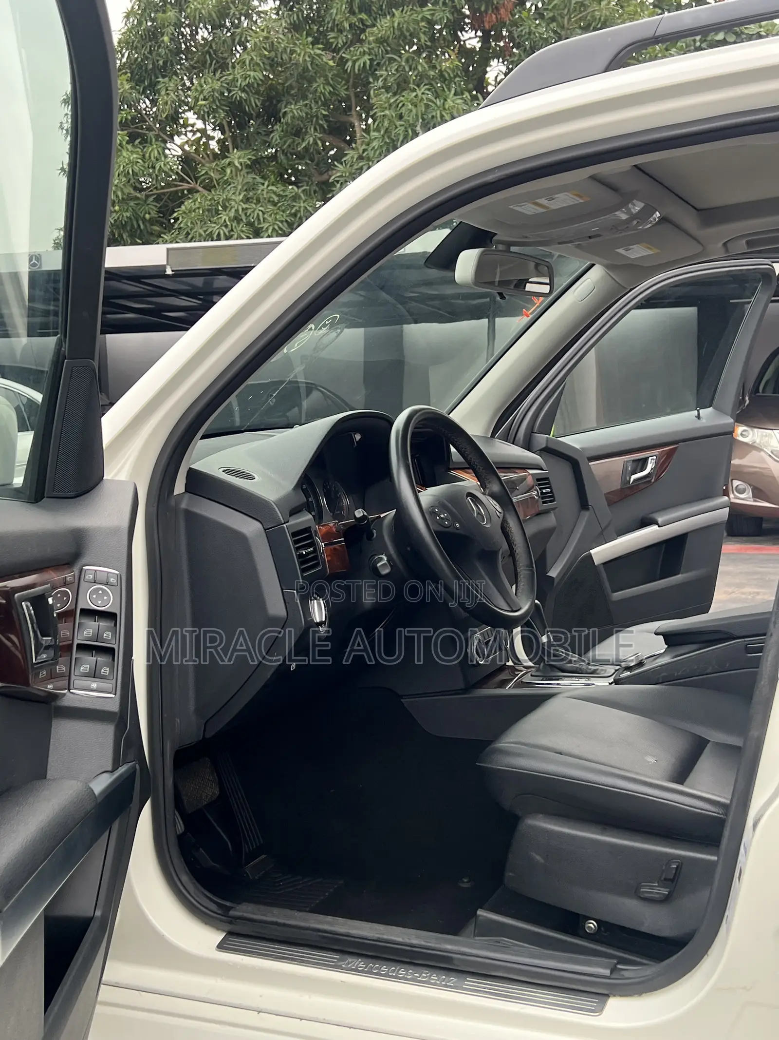 Mercedes-Benz GLK-Class 350 4MATIC 2010 White