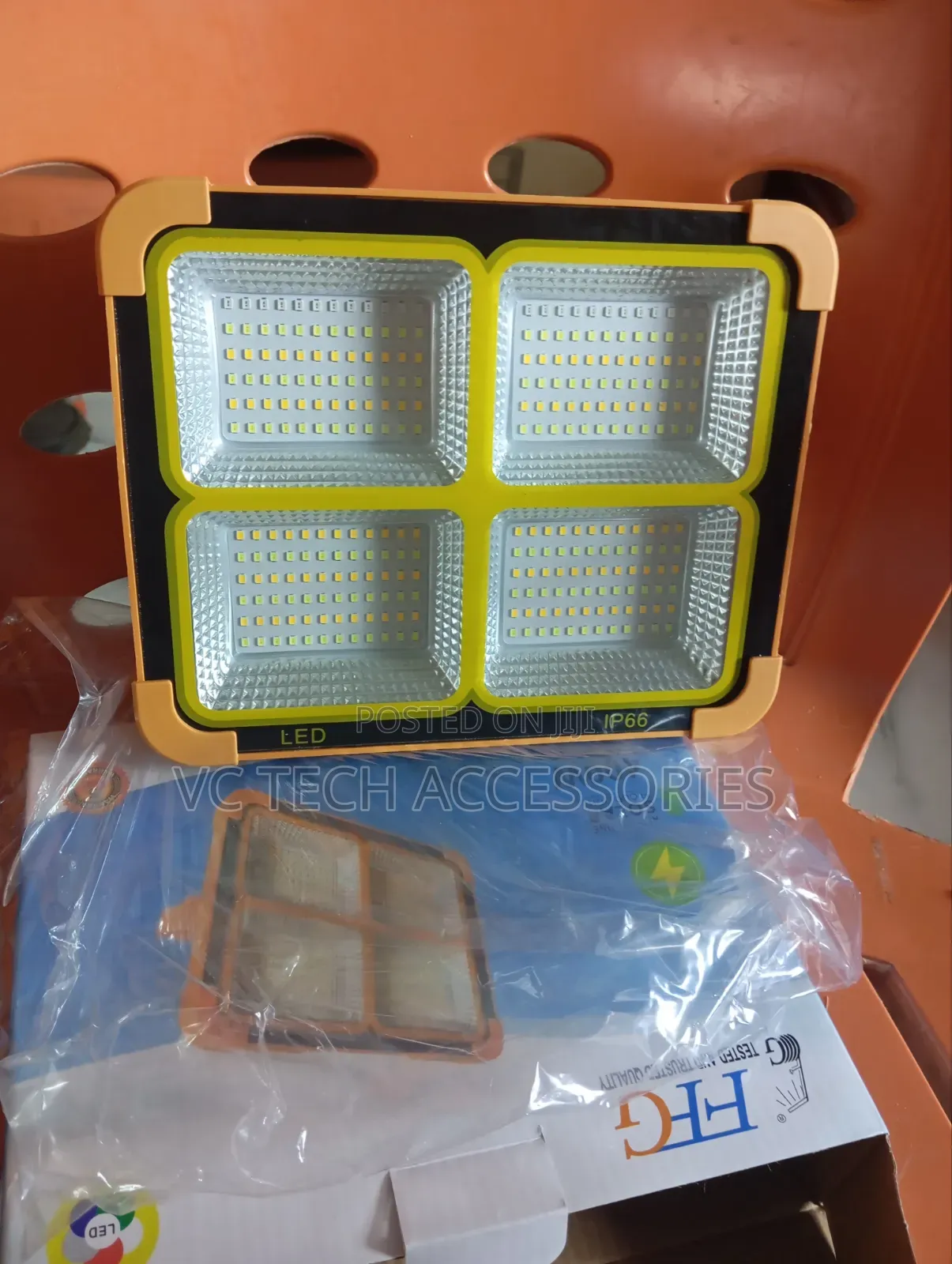 FFG Portable 400W Solar Flood Light